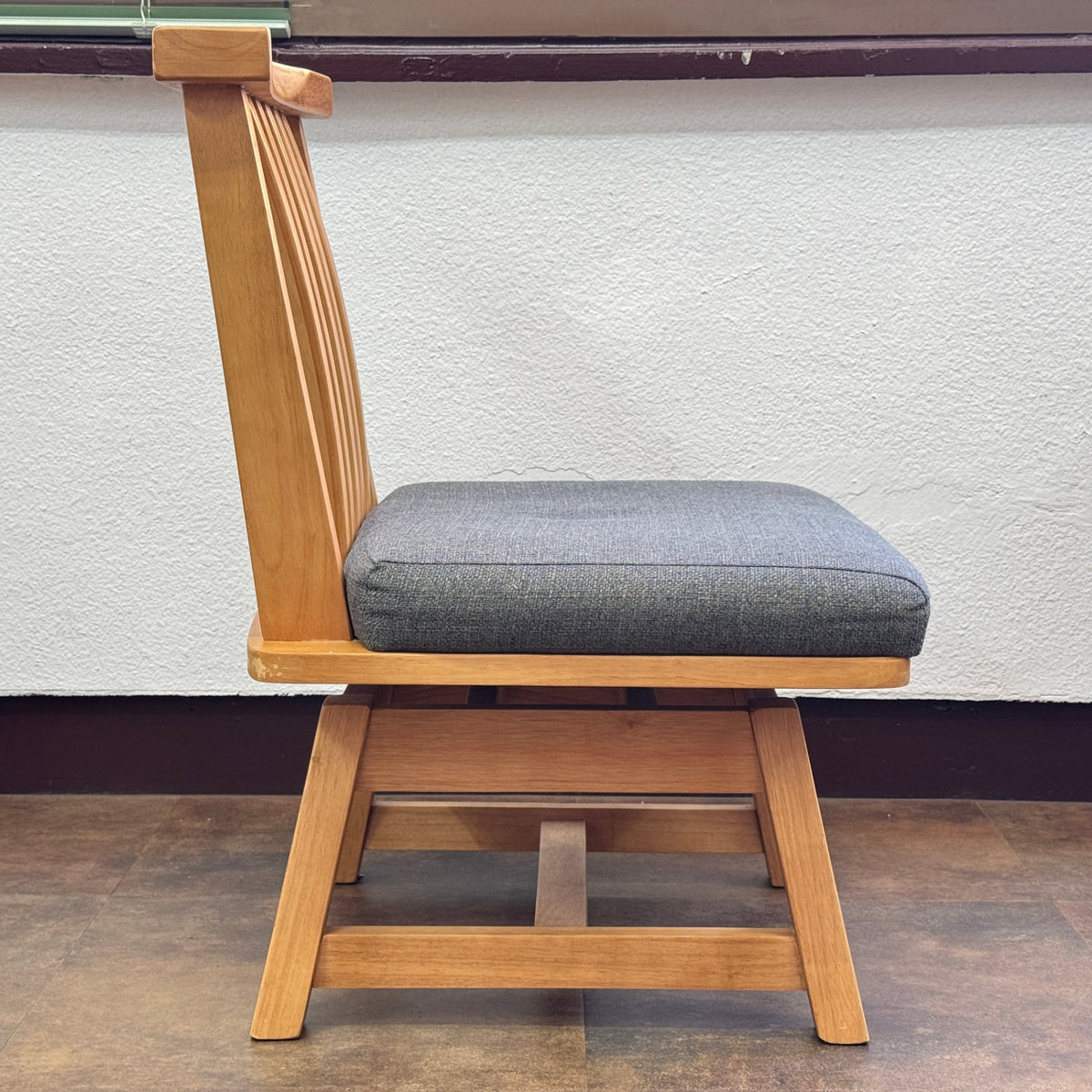 松田家具 白王 ダイニングチェア 1脚【C9419】
