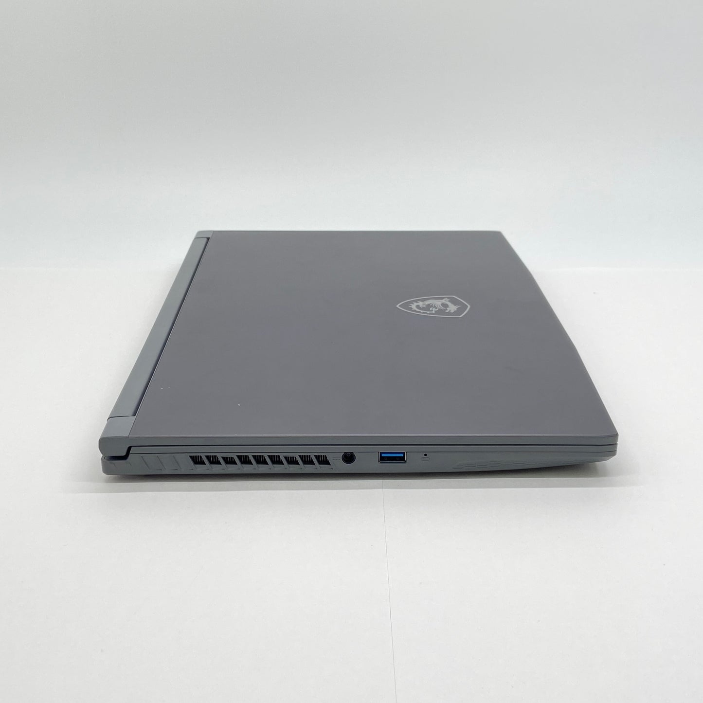 美品 MSI Thin 15 B13VE i7 13620H 16GB SSD512GB RTX4050 Windows11Pro バッテリー最大容量97% 【C6753-80】