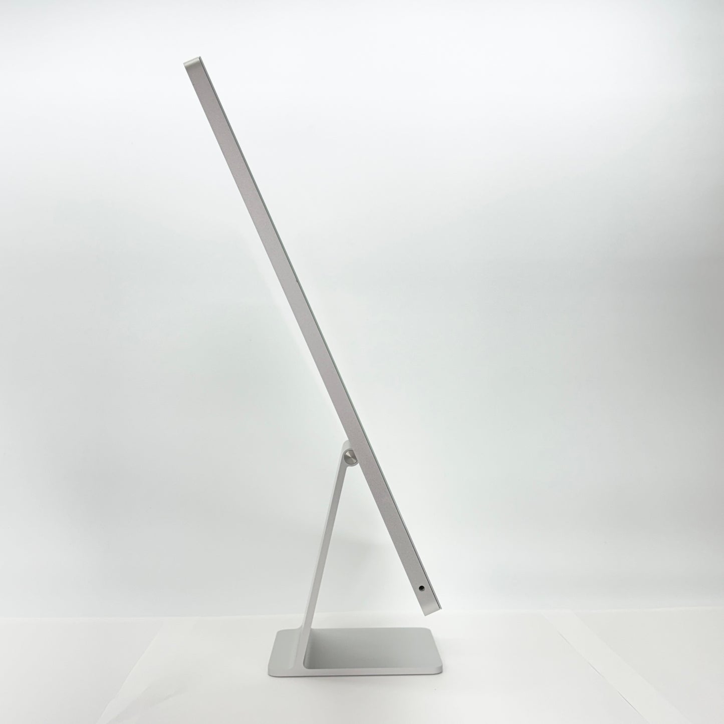 美品 iMac 24インチ (M1 2021) シルバー 16GB 256GB【C5373-160】