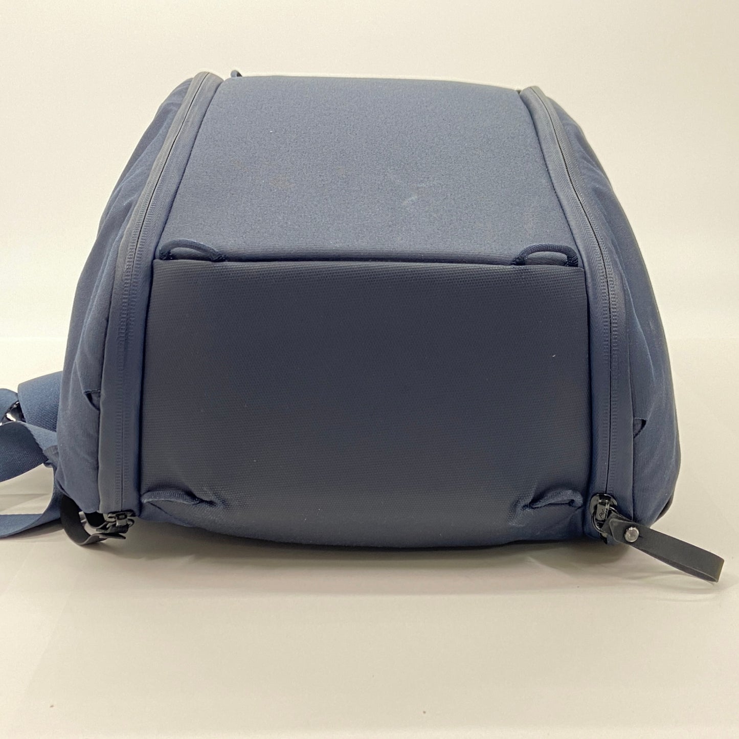 Peak Design エブリデイ バックパック ジップ 20L ミッドナイト BEDBZ-20-MN-3 Everyday Backpack Zip 【C5717-120】