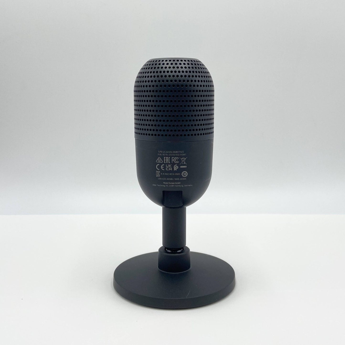 Razer レイザー Seiren V3 Mini コンデンサーマイク 超コンパクト設計 タップ式ミュートセンサー ゲーミングマイク USB マイク 配信 セイレーン ブイスリー ミニ RZ19-0505【C5326-60】