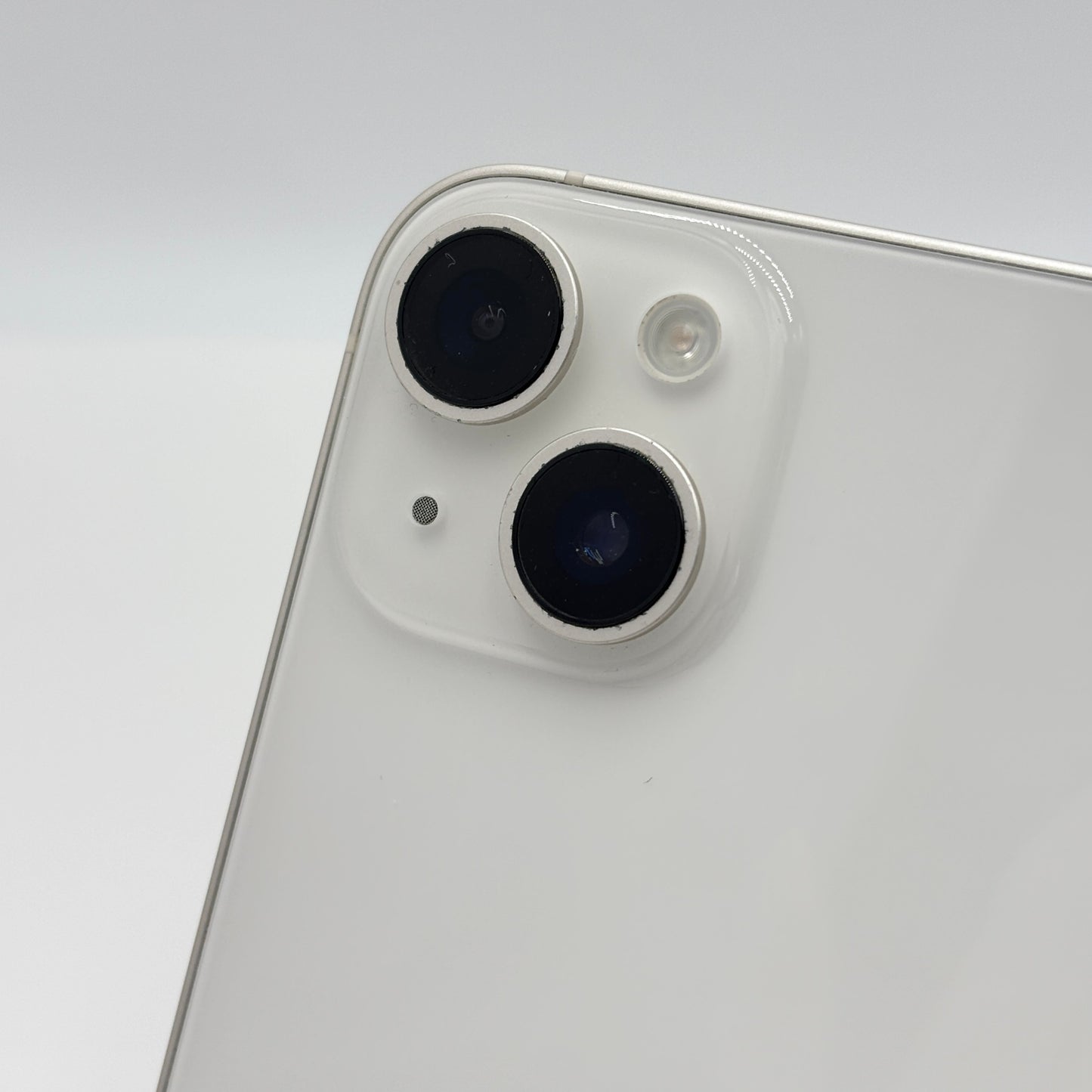 Apple iPhone 14 256GB スターライト MPW33J/A SIMフリー バッテリー最大容量84% 【C6942-C】