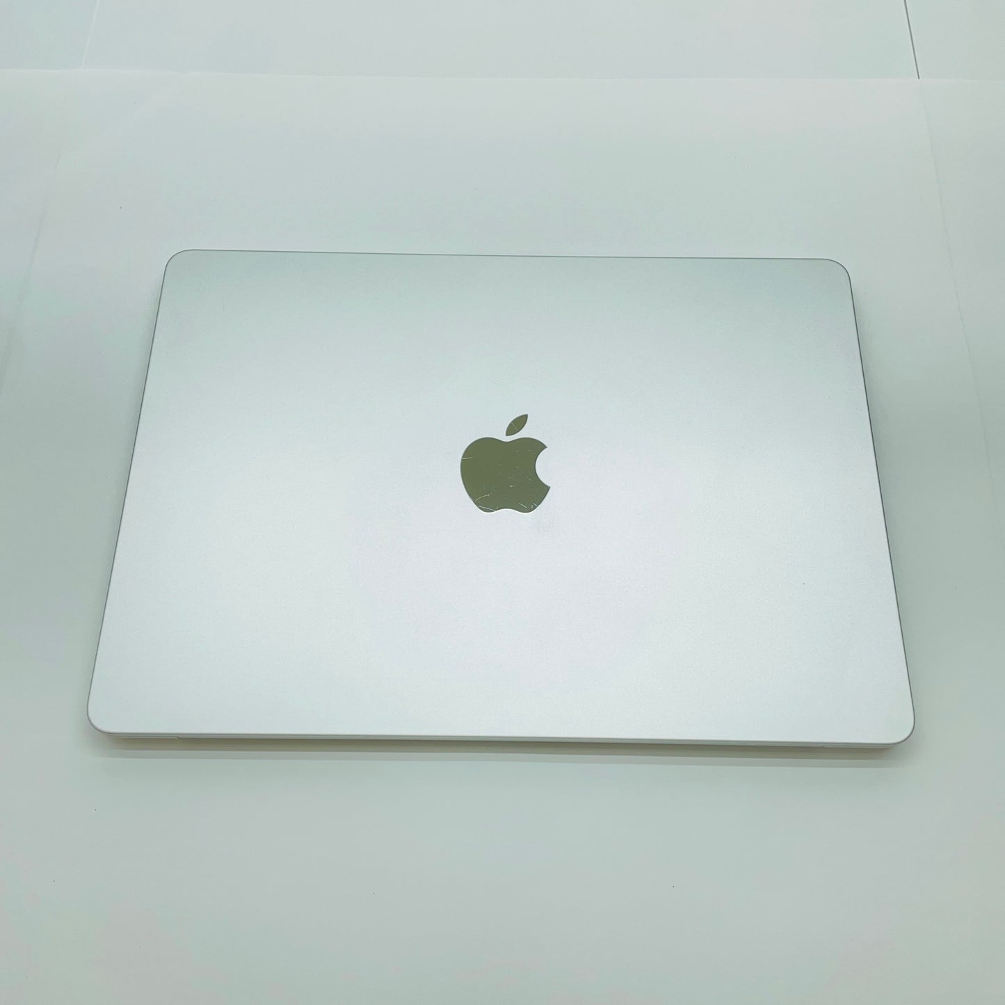 Apple MacBook Air 13インチ 2022 M2 8GB 256GB MLXY3J/A 【C4100-80】