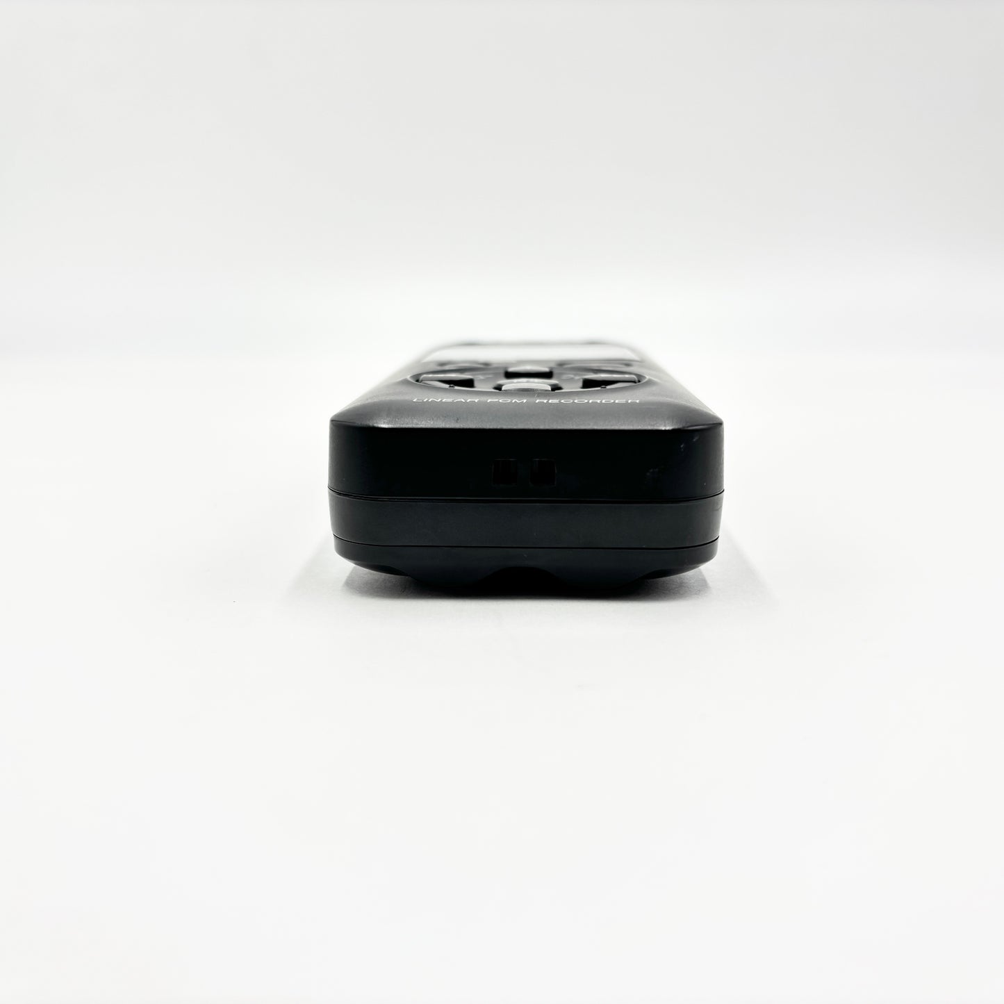 TASCAM DR-05 リニアPCMレコーダー【C8776-C】