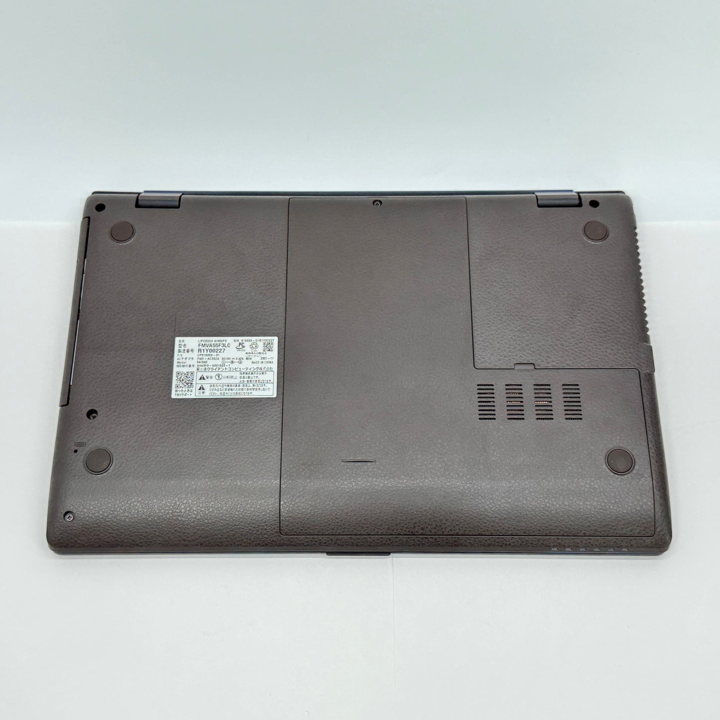 美品 FMV LIFEBOOK AH55/H3 FMVA55H3LC AMD Ryzen 7 5700U 16GB SSD 1TB Windows11Home バッテリー最大容量96%【C8021-80】