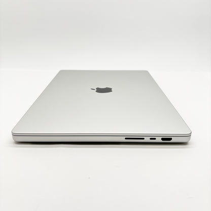 新品同様 美品 Apple MacBook Pro 16インチ M5 Pro (18コアCPU / 20コアGPU) 24GB 1TB（KB-CH ※中国語・ピンイン配列） 付属品完備 バッテリー最大容量100%【8951-】