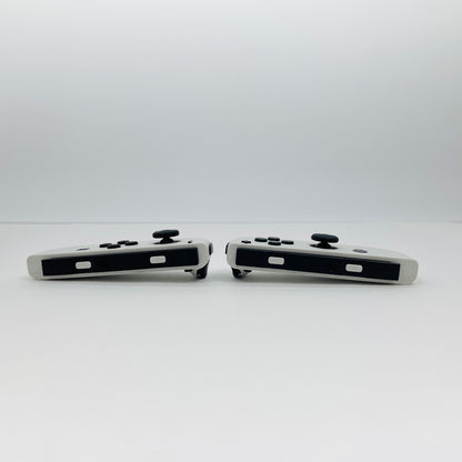 美品 NINTENDO Switch 有機EL 本体 HEG-001【C4566-80】