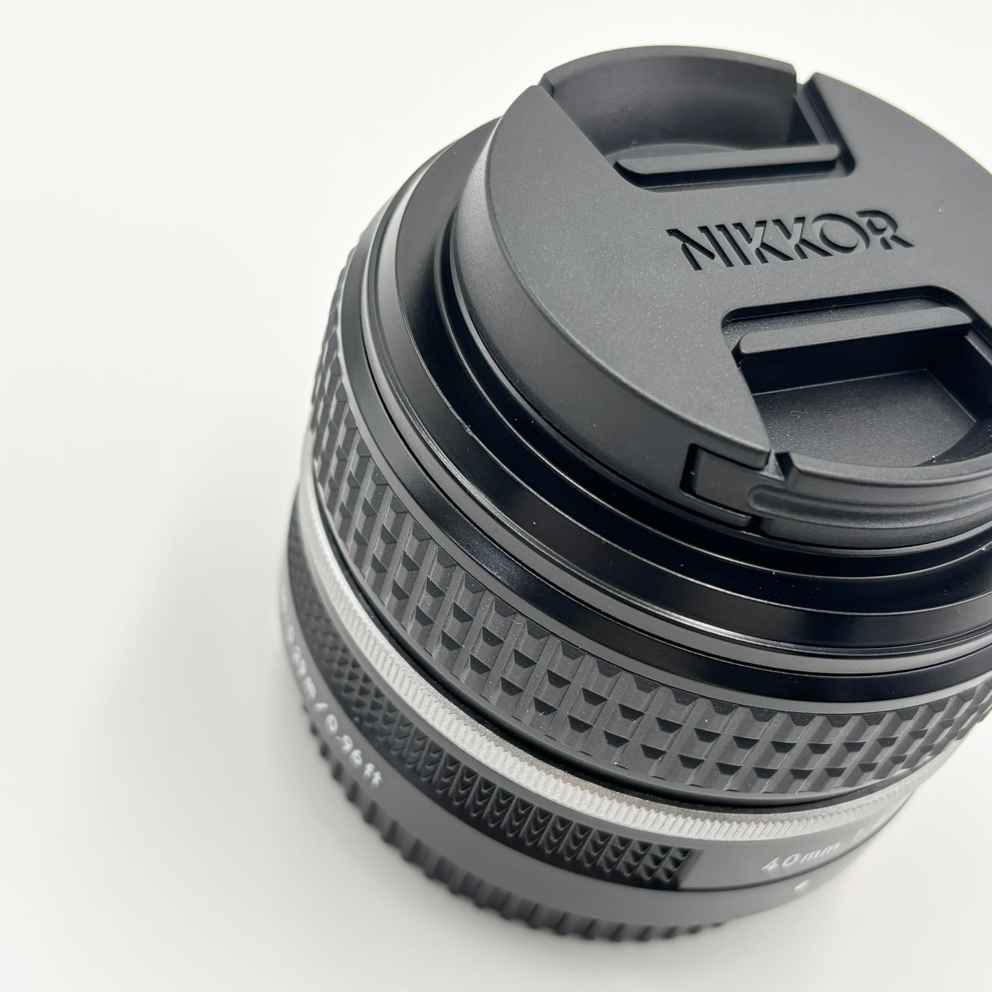 美品 Nikon NIKKOR Z 40mm F 2 SE 単焦点レンズ【C6214-60】