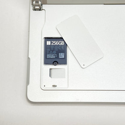 Surface Pro 8 LTE Model:1982 i7 1185G7 16GB SSD256GB Signatureキーボード・スリムペン2・充電器付属 【C7223-80】