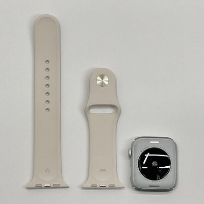 美品 Apple Watch SE 第2世代 GPS 44mm アルミニウム MA7X4J/A バッテリー最大容量100%【C8929-C】