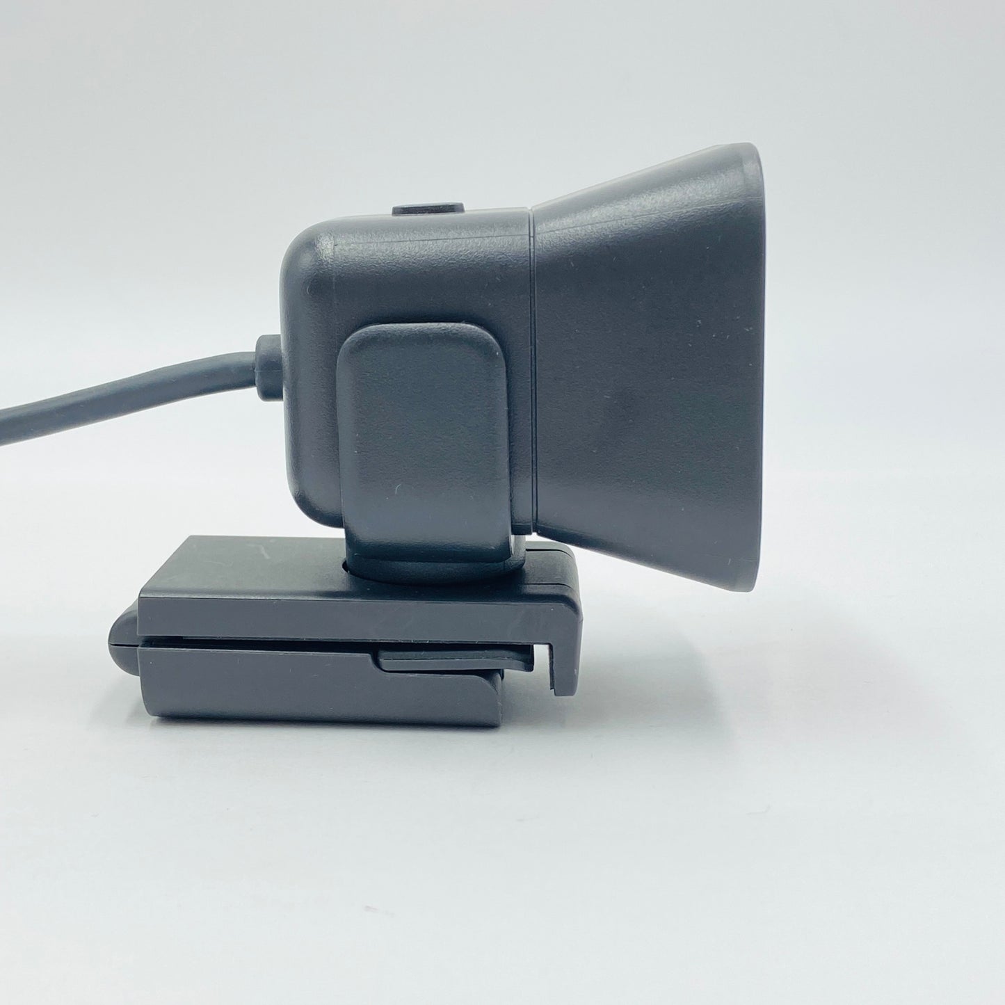 ロジクールStreamCam - フルHD 1080pストリーミングウェブカメラ グラファイト C3680 60サイズ発送