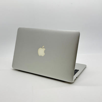 MacBook Air 11インチ Mid 2012 i7 2GHz 8GB SSD256GB シルバー【C7287-80】