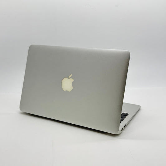 MacBook Air 11インチ Mid 2012 i7 2GHz 8GB SSD256GB シルバー【C7287-80】