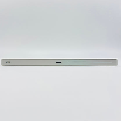 Apple Magic Trackpad 2 ホワイト モデル A1535 【C4226-C】