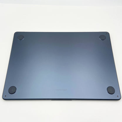 新品同様 美品 Apple MacBook Air  M4チップ 13インチ 16GB 512GB MW133J/A 充放電回数19回バッテリー最大容量100% 付属品完備【C5641-80】