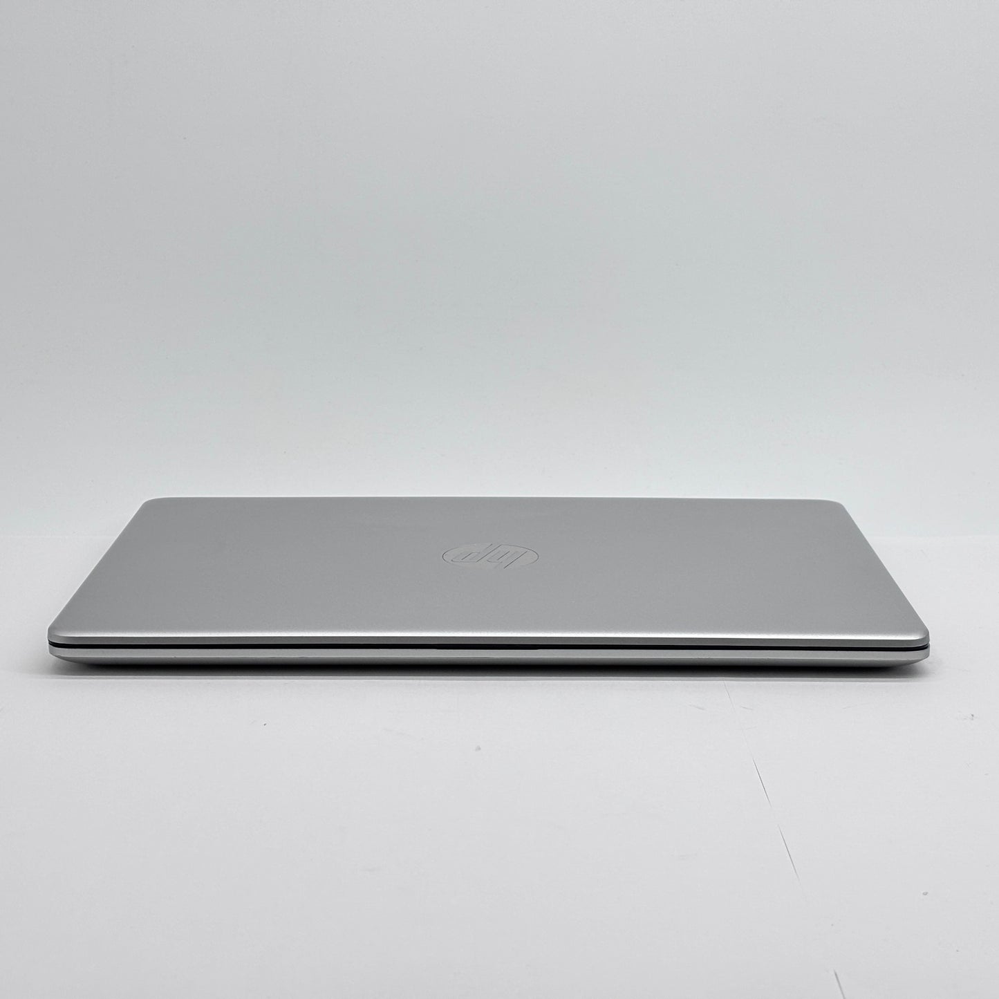 HP Laptop 15s-fq2635TU Core i5 1135G7 8GB SSD512GB Windows11Home バッテリー最大容量93％ 【C5836-80】