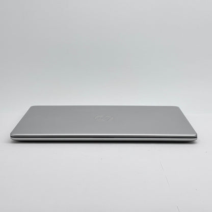 HP Laptop 15s-fq2635TU Core i5 1135G7 8GB SSD512GB Windows11Home バッテリー最大容量93％ 【C5836-80】