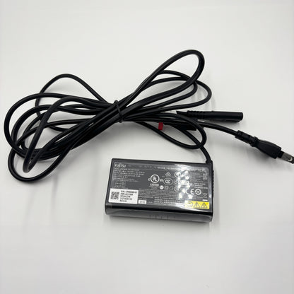 FMV Chromebook WM1/F3 Celeron  6305 4GB eMMC 64GB サイクルカウント7回【C5431-80】