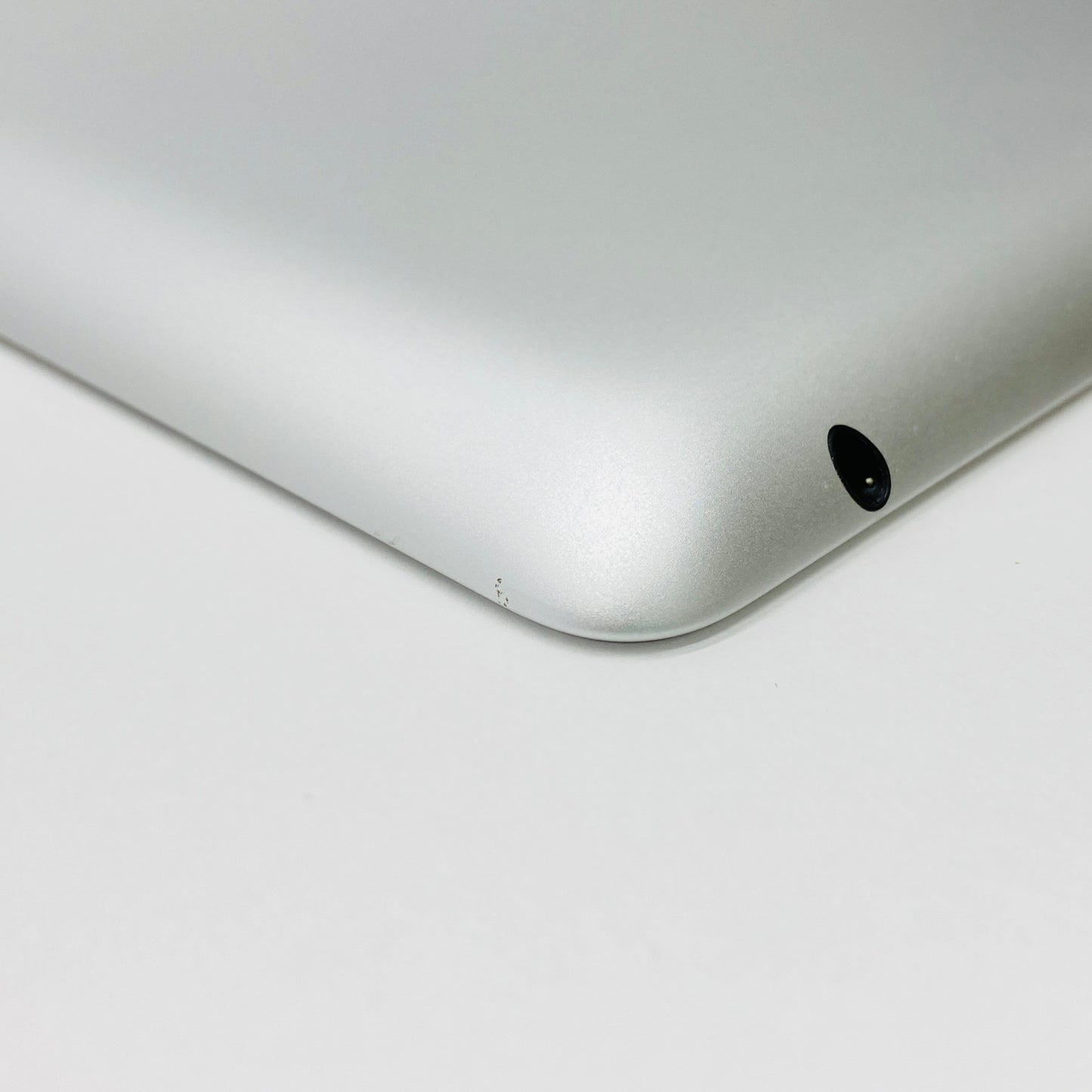 Apple iPad 第4世代 MD515J/A 64GB 【C4489-60】