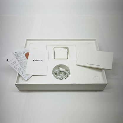 Apple MacBook Air (Retina, 13インチ, 2019) 1.6GHz Core i5  8GB SSD 128GB ゴールド MVFM2J/A 【C4223-80】