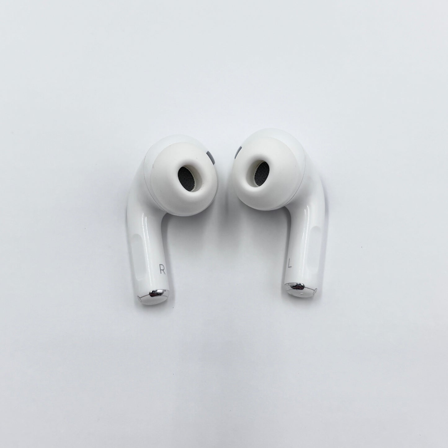 Apple AirPods Pro 第2世代 Lightningタイプ MQD83J/A 付属品完備【C8097-60】