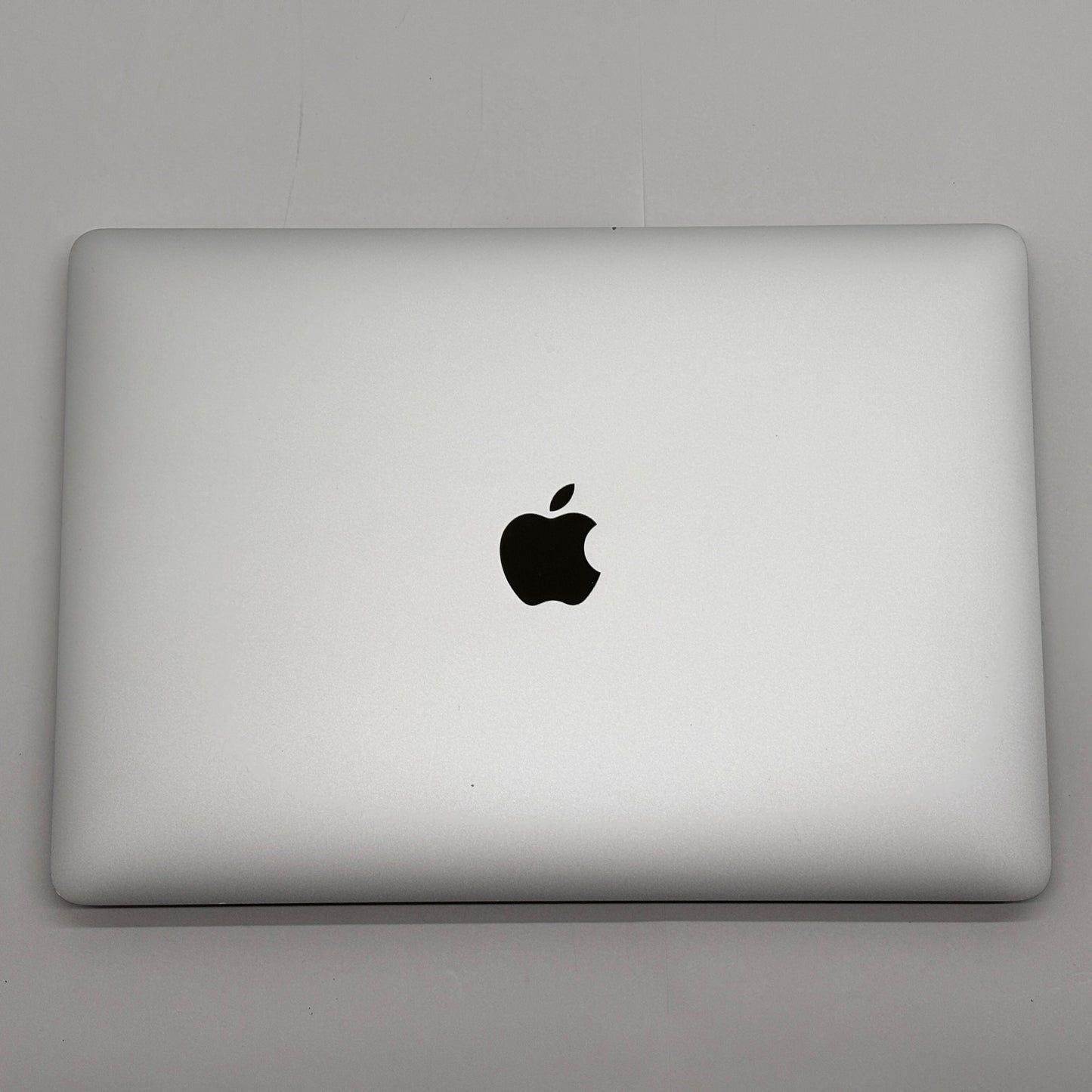 MacBook Pro 13インチ 2020 2GHz クアッドコア i5 32GB 512GB シルバー【C8476-80】