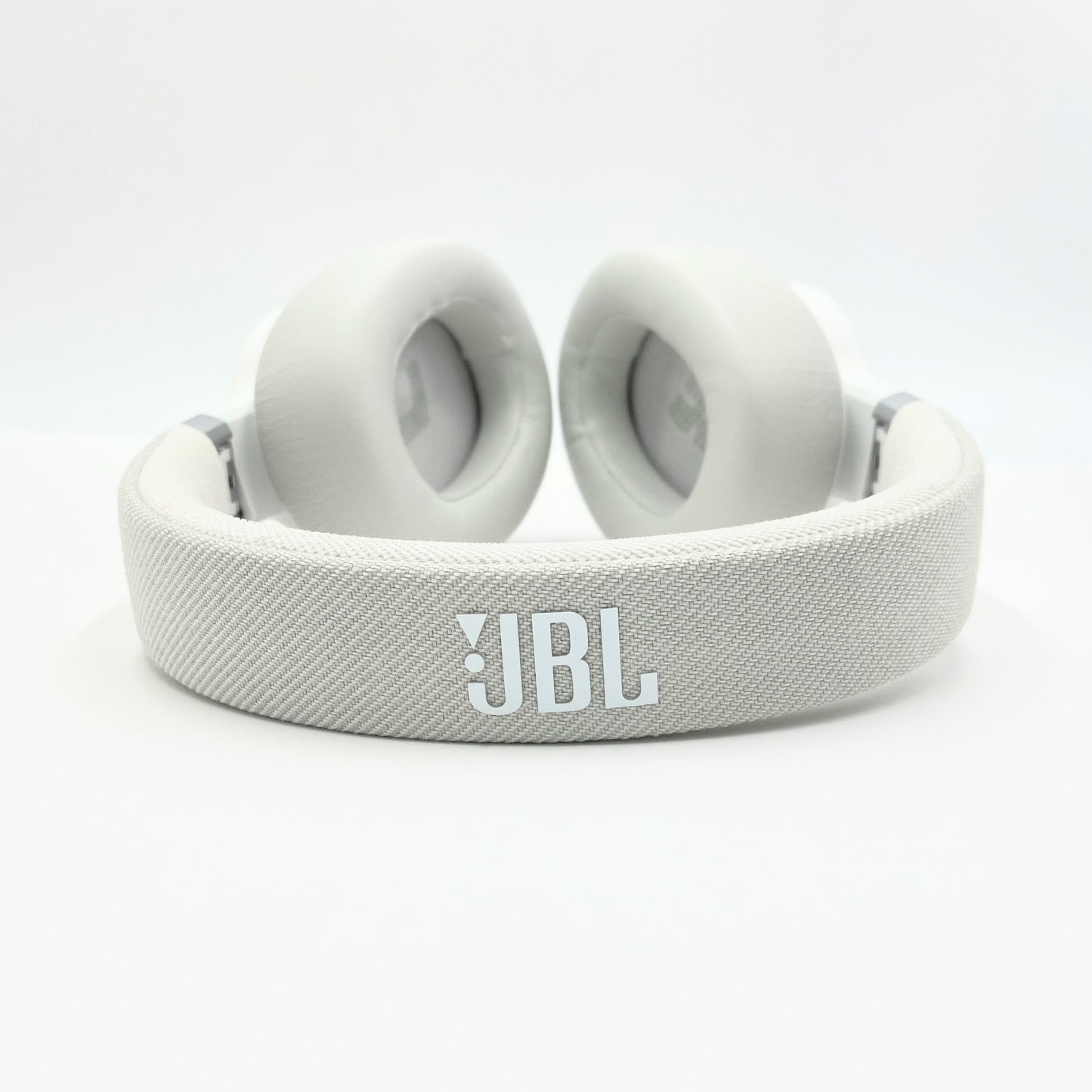 美品 JBL LIVE 770NC ワイヤレスヘッドホン	【C6375-60】