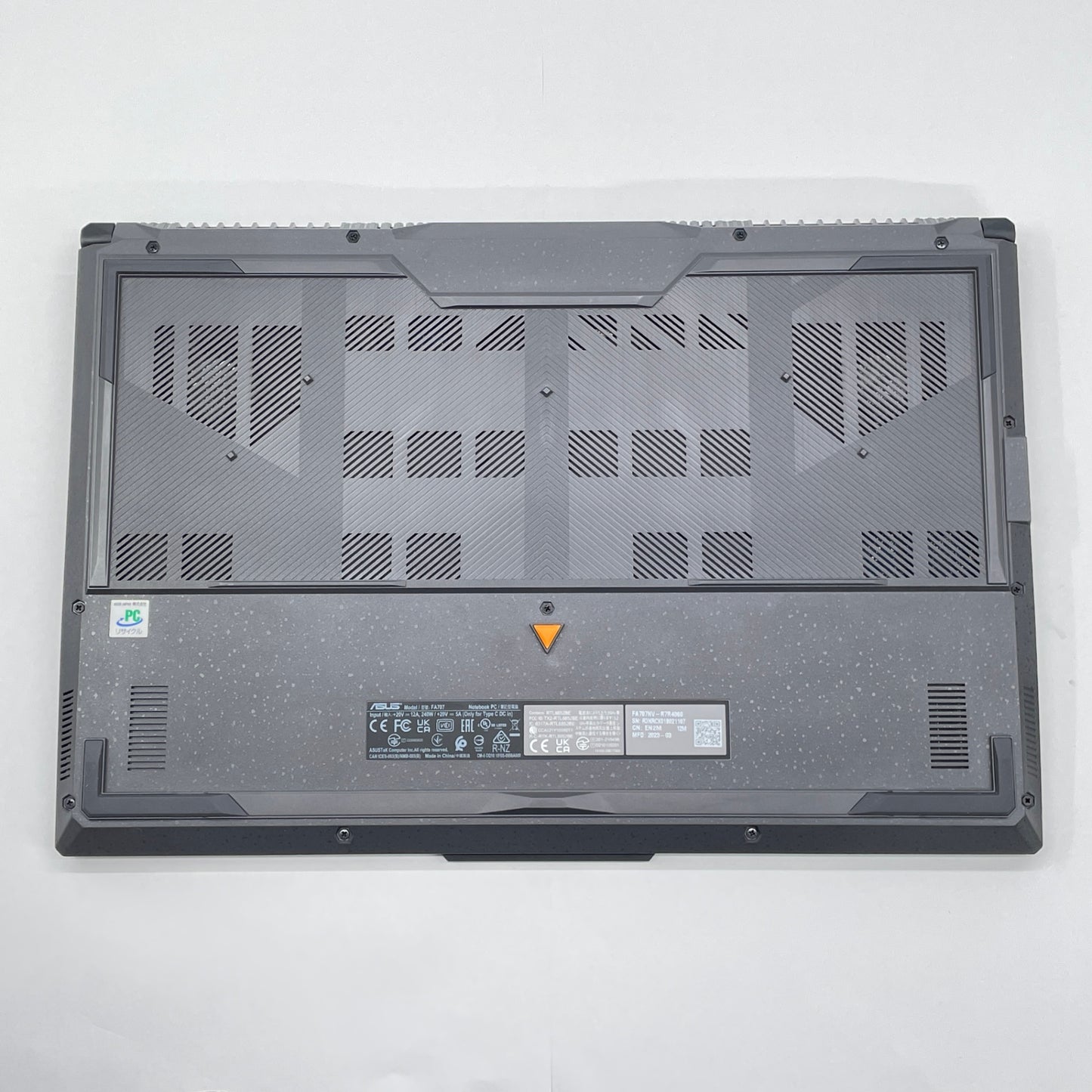 美品 ASUS TUF Gaming A17 FA707NV-R7R4060 17インチ AMD Ryzen 7 7735HS 16GB RTX 4060 Windows11Home バッテリー最大容量92%【C7829-120】