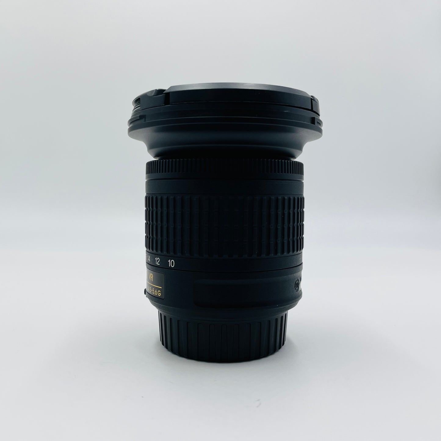 美品 Nikon ニコン AF-P DX NIKKOR 10-20mm f/4.5-5.6G VR 【C4028-60】