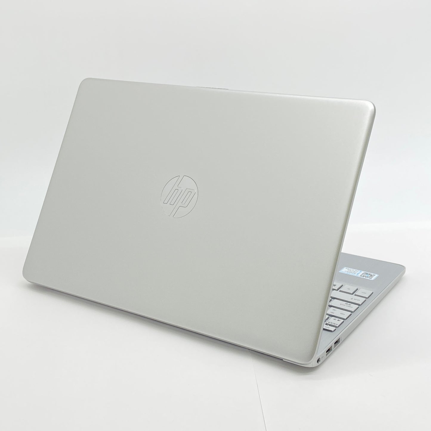 美品 HP Laptop 15s-fq5043TU Core i5-1235U 16GB SSD 512GB バッテリー最大容量100%【C6740-80】