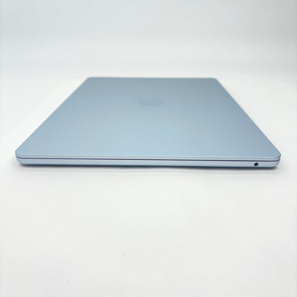 美品 MacBook Air 15インチ Liquid Retinaディスプレイ M4 16GB 256GB MC7A4J/A [スカイブルー] 充放電回数5回 バッテリー最大容量100%【C6036-80】