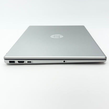 美品 HP Laptop 15-fd0095wm i5 1235U 16GB SSD512GB USキー windows11home サイクルカウント2回 バッテリー最大容量100%  【C5127-100】