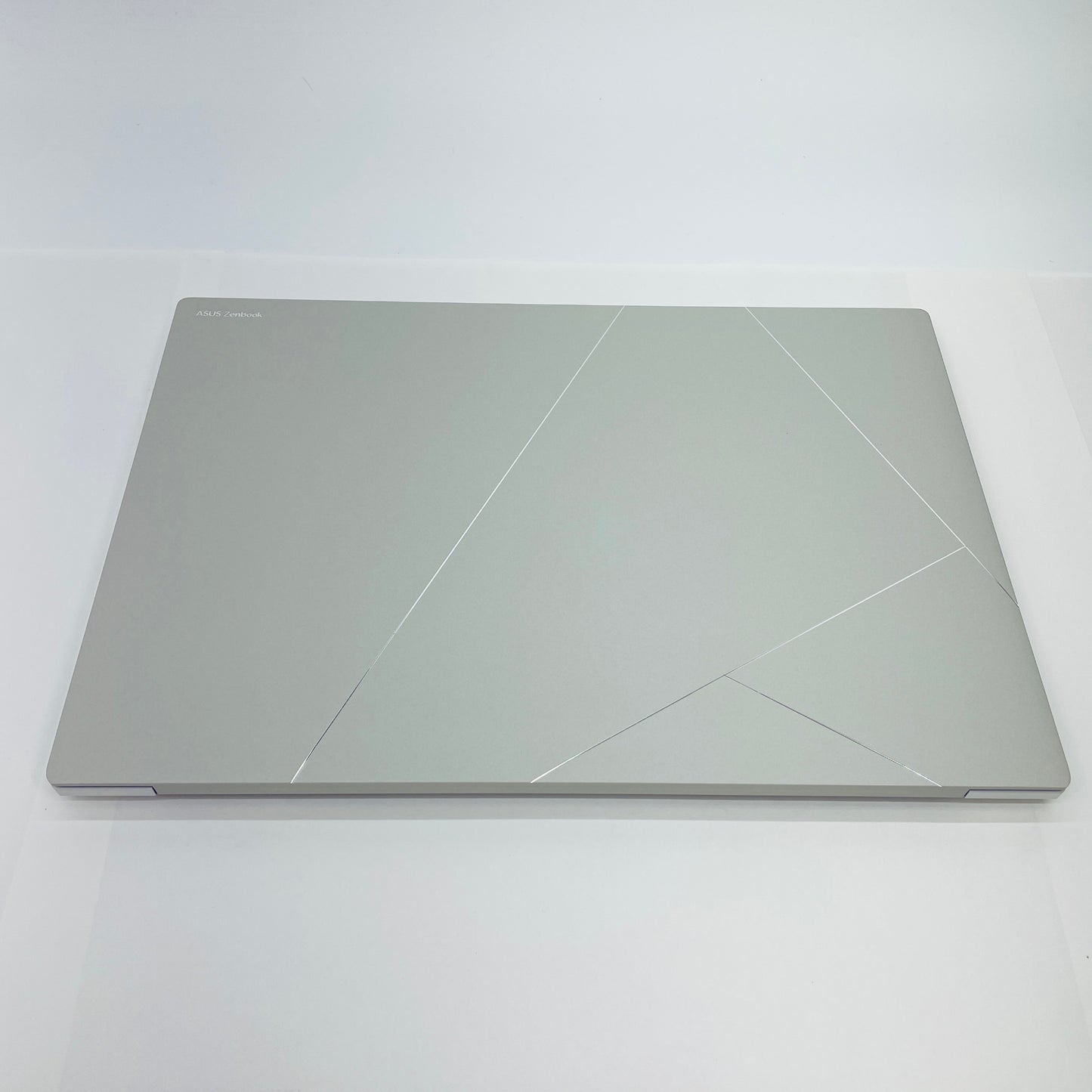 美品 Zenbook S16 UM5606WA Ryzen AI9 HX370 32GB SSD 1TB Windows11Home スカンジナビアンホワイト 【C4730-80】