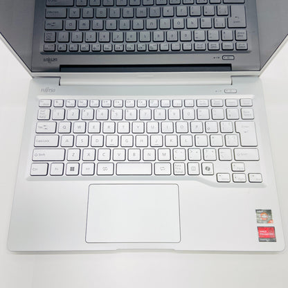 美品 LIFEBOOK MH55/J3 Ryzen5 7520U 16GB SSD 512GB Windows11Home 【C4496-80】