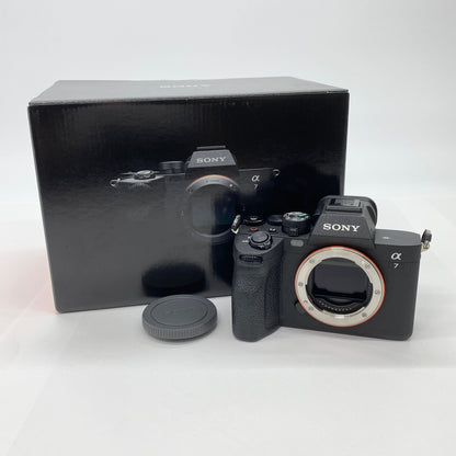 美品 ソニー SONY α7 IV ボディ ILCE-7M4【C4476】