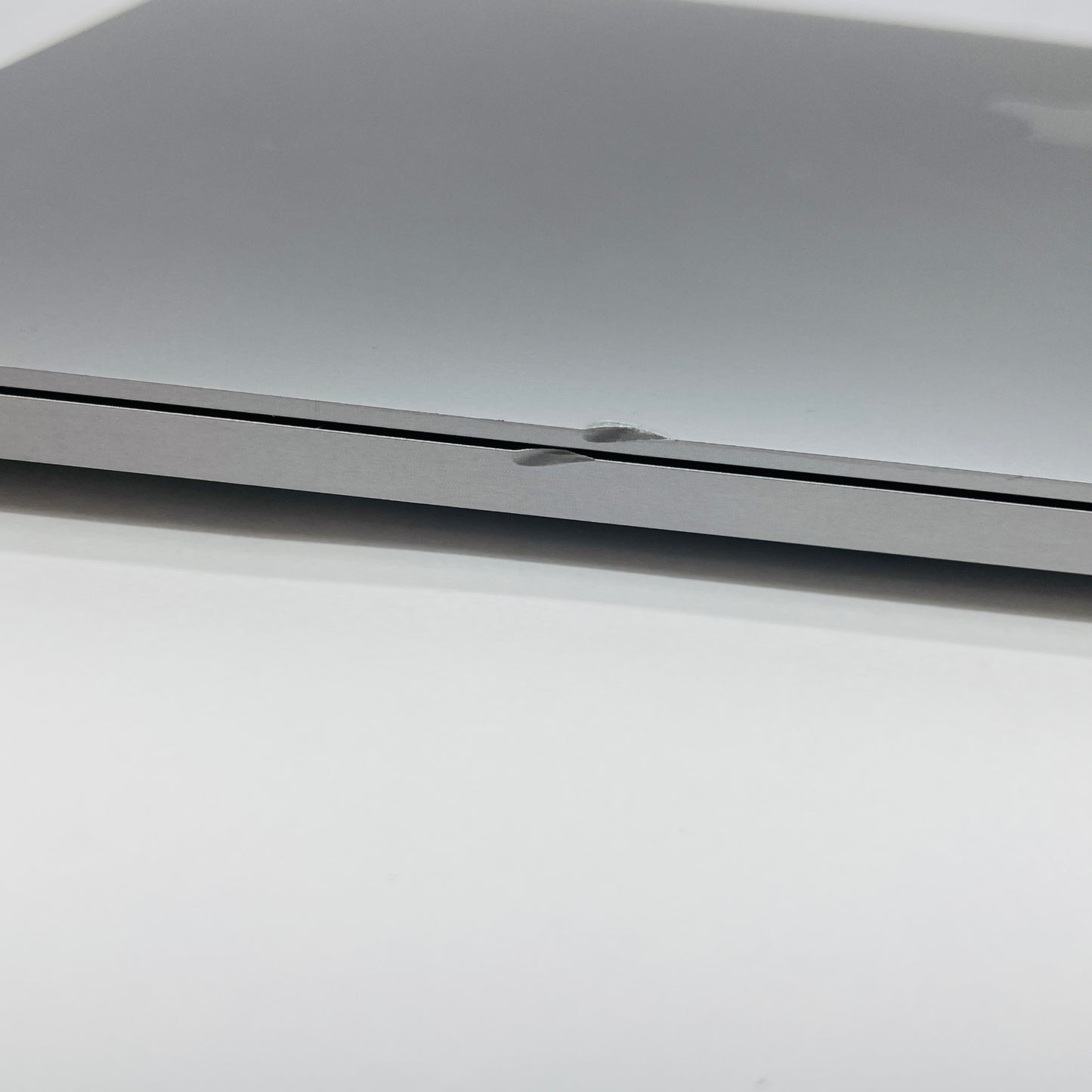 Apple MacBook Pro 13インチ 2020 i5 8GB 256GB 【C4599-80】