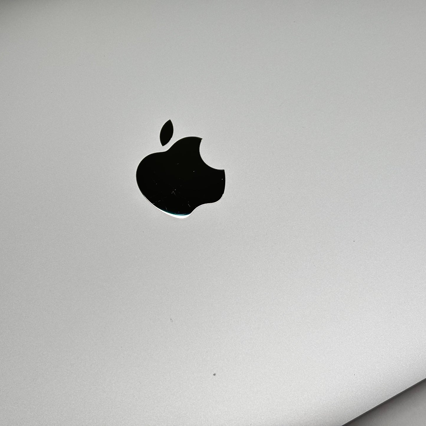 MacBook Pro 13インチ 2020 2GHz クアッドコア i5 32GB 512GB シルバー【C8476-80】