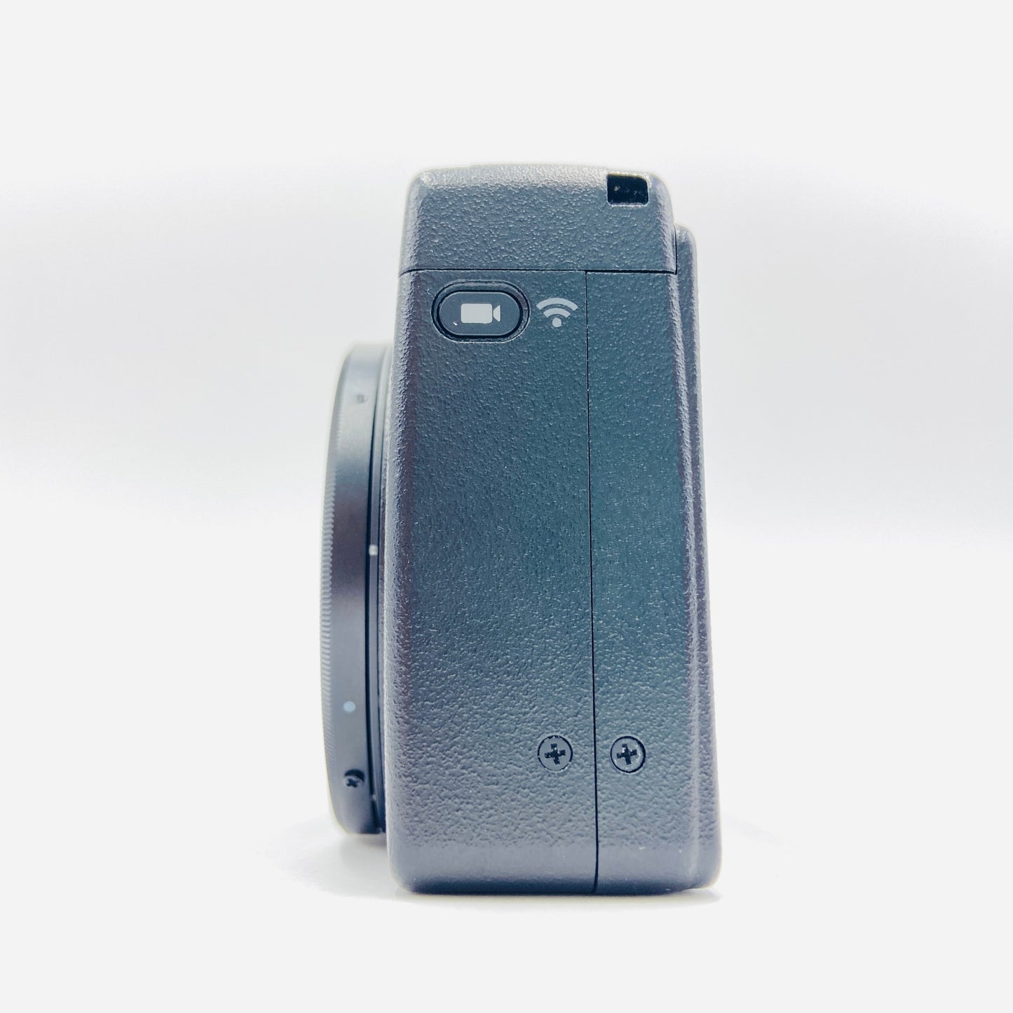 RICOH GRIII コンパクトデジタルカメラ  付属品多数あり ショット数8,201回【C3986-80】