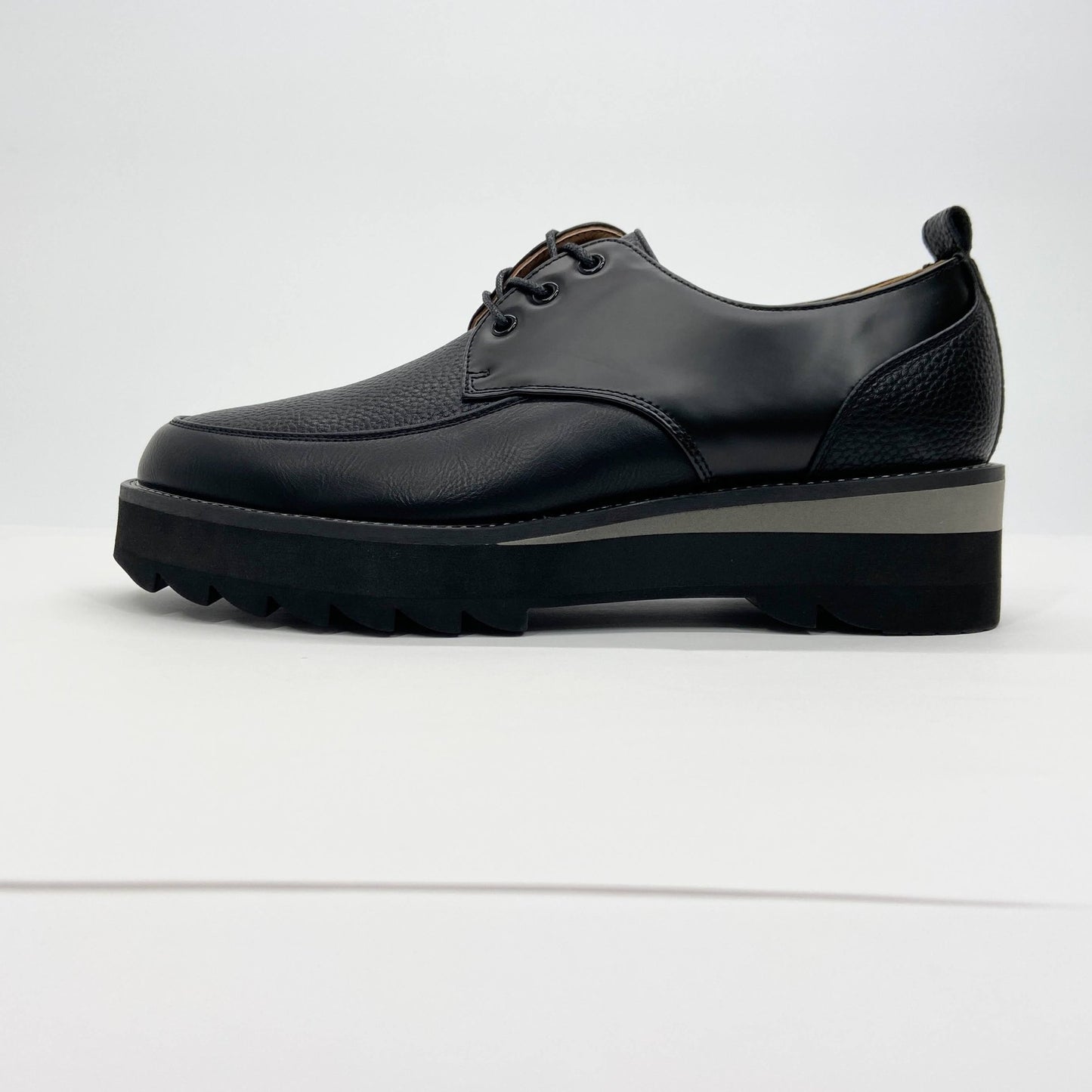 未使用 WYM LIDNM SHARK SOLE COMBINATION SHOES 箱付き サイズ：L ブラック【C5805-100】　size:L(27.5cm〜28cm)