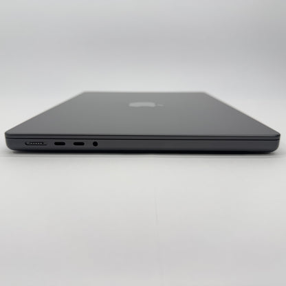 美品 Apple MacBook Pro 14インチ M5 16GB 1TB スペースブラック MDE14J/A バッテリー最大容量100%【C8230-80】