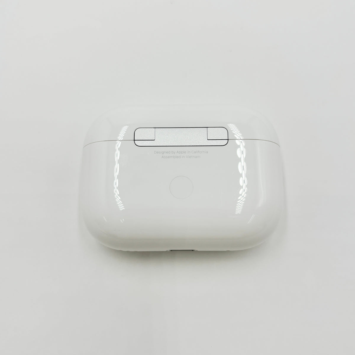 美品 Apple 純正 AirPods Pro 第2世代 MagSafe充電ケース USB-C MTJV3J/A【C9272-60】
