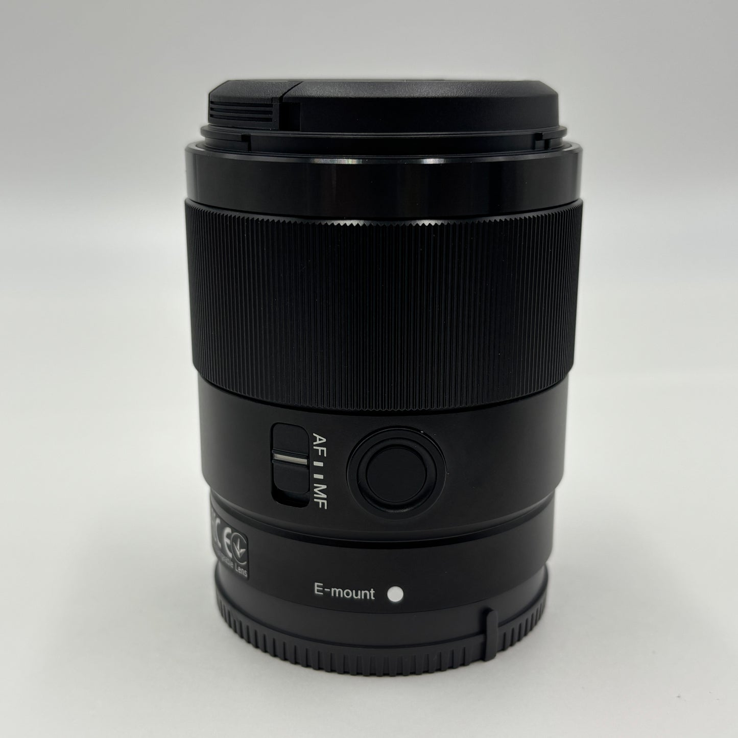 美品 新品同様 SONY ソニー FE 35mm F1.8 SEL35F18F 単焦点レンズ【C5389-60】