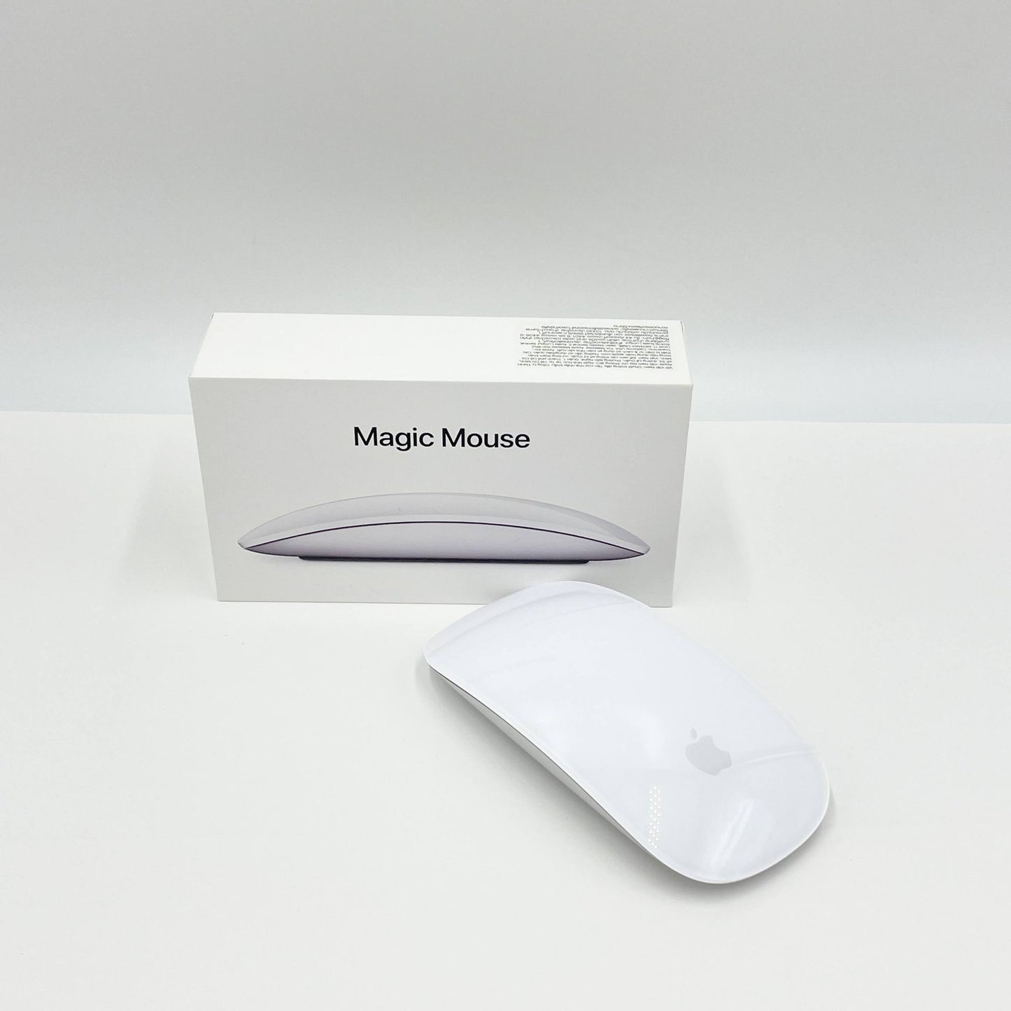 美品 Apple Magic Mouse White USB-C MXK53ZA/A A3204 最新モデル【C7844-60】