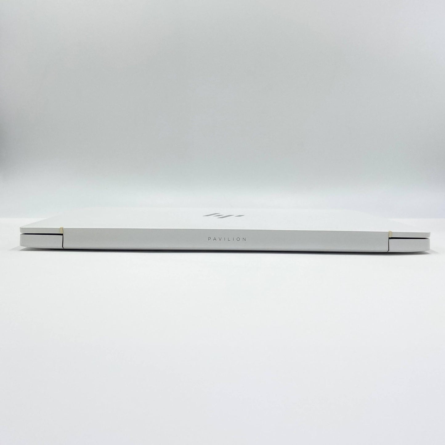 美品 HP Pavilion Aero Laptop 13-be2010AU AMD Ryzen 7 7735U 16GB 512GB Windows11Home バッテリー最大容量100% 【C5819-80】