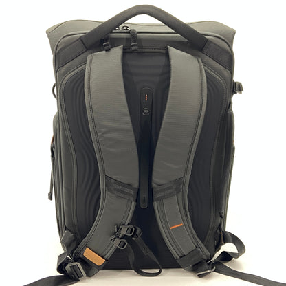 美品 OneGo 2 Backpack 25L カメラバッグ【C5715-140】