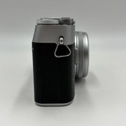 美品 新品同様 FUJIFILM デジタルカメラ X100V シルバー X100V-S【C5212-80】