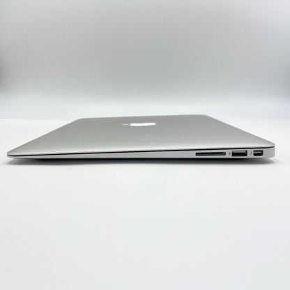 美品 Apple MacBook Air 2013 13インチ Core i5 4GB 128GB 充放電回数132回【C5586-80】