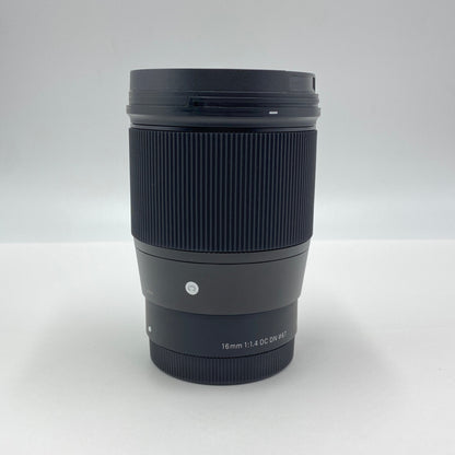 美品 シグマ SIGMA 16mm F1.4 DC DN Contemporary カメラレンズ ソニーEマウント 【C5975-60】