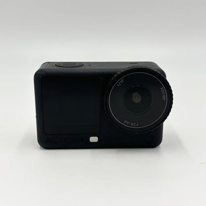 美品 DJI OSMO ACTION 6 スタンダードコンボ 付属品完備+純正バッテリー【C7705-60】