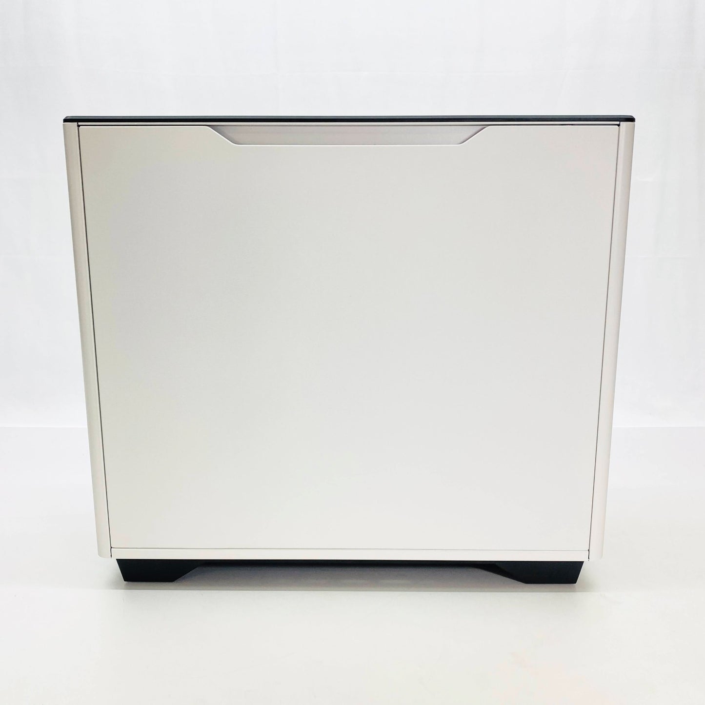 美品 FRONTIER FRGKB760/WS111/NTK i5 14400F 32GB SSD1TB RTX4060 Ti   C3861  140サイズ発送